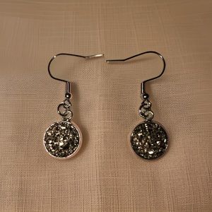 🌷Small Chocolate Drop Dangling Earrings
